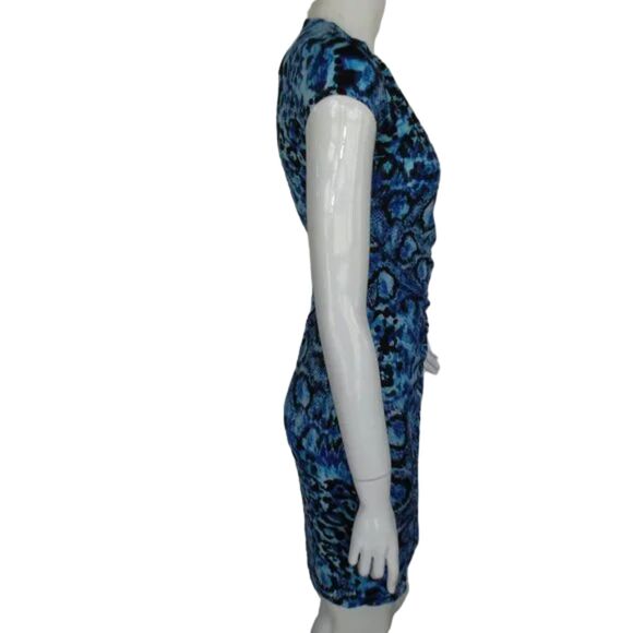 CACHE Dress, 0, Blue Snake print, Gathered hip, surplice V-neck, Cap sleeves - Picture 6 of 11